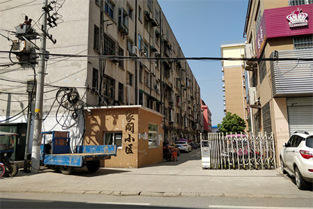 祥云小区2室2厅1卫84㎡精装带附房